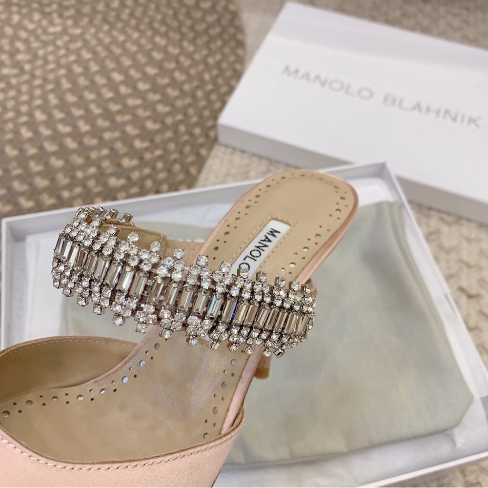 Manolo Blahnik Blush Pink Satin Pointed Crystal-Embellished Mule - Picture 7 of 8